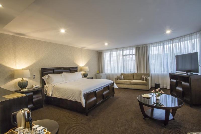 Roles Hotel ซูเกร ภายนอก รูปภาพ