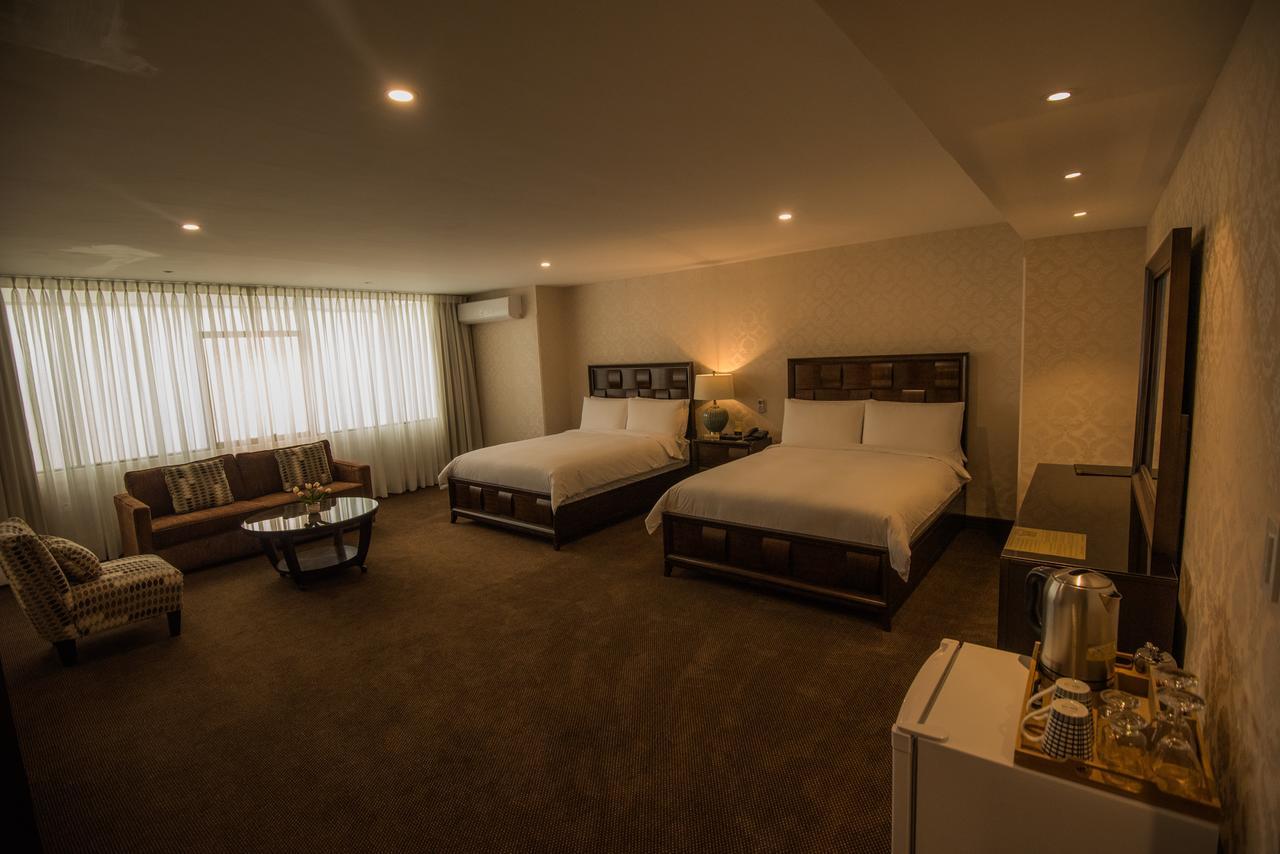 Roles Hotel ซูเกร ภายนอก รูปภาพ