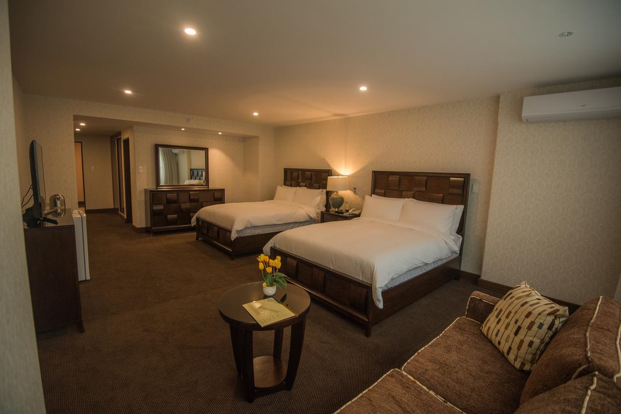 Roles Hotel ซูเกร ภายนอก รูปภาพ