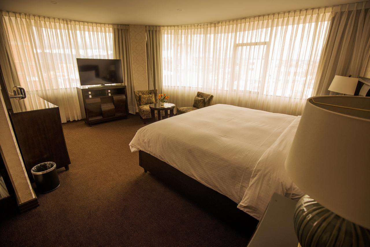 Roles Hotel ซูเกร ภายนอก รูปภาพ