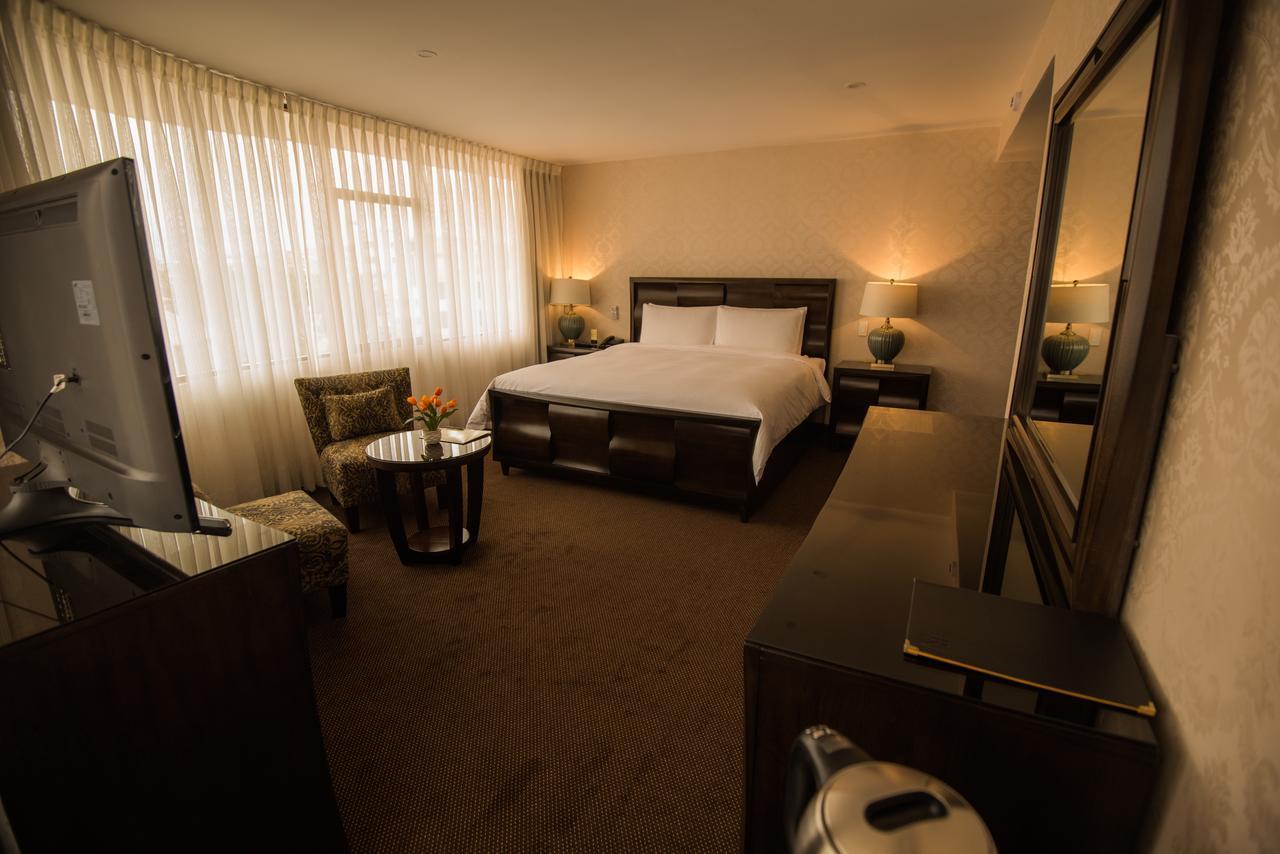 Roles Hotel ซูเกร ภายนอก รูปภาพ