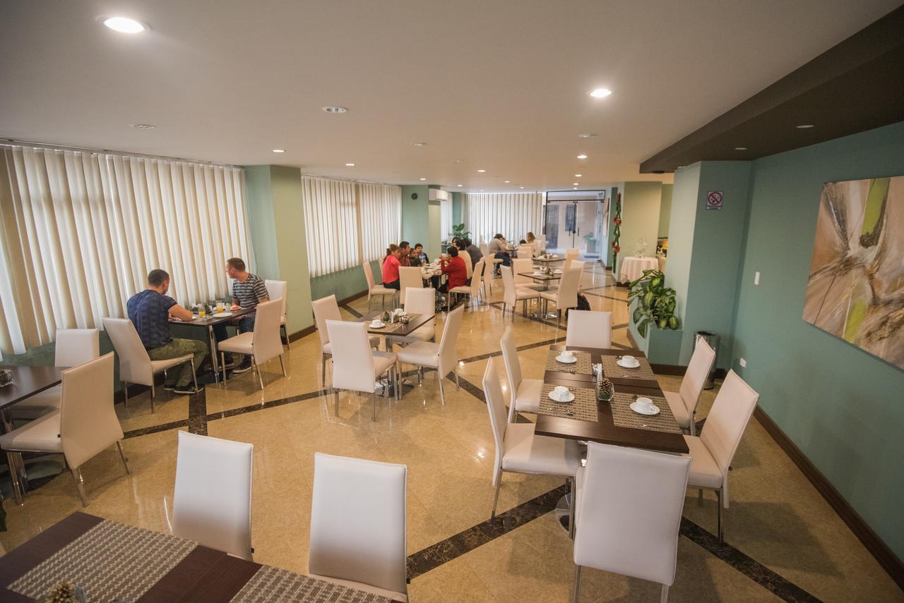 Roles Hotel ซูเกร ภายนอก รูปภาพ
