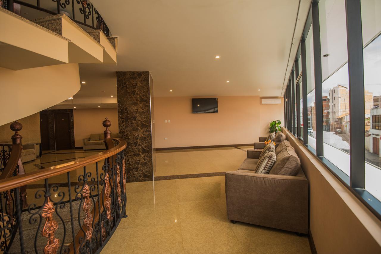 Roles Hotel ซูเกร ภายนอก รูปภาพ