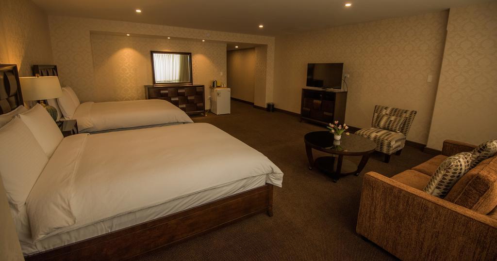 Roles Hotel ซูเกร ภายนอก รูปภาพ